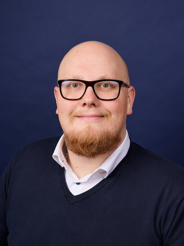 Puhujat: Joona Riihimäki